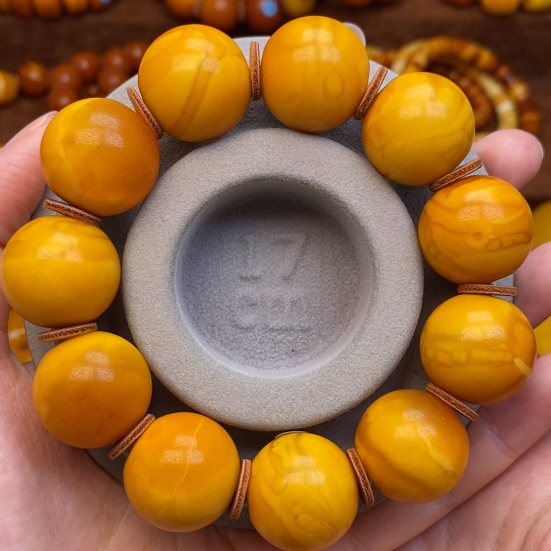 琥珀珠宝奇石未镶嵌