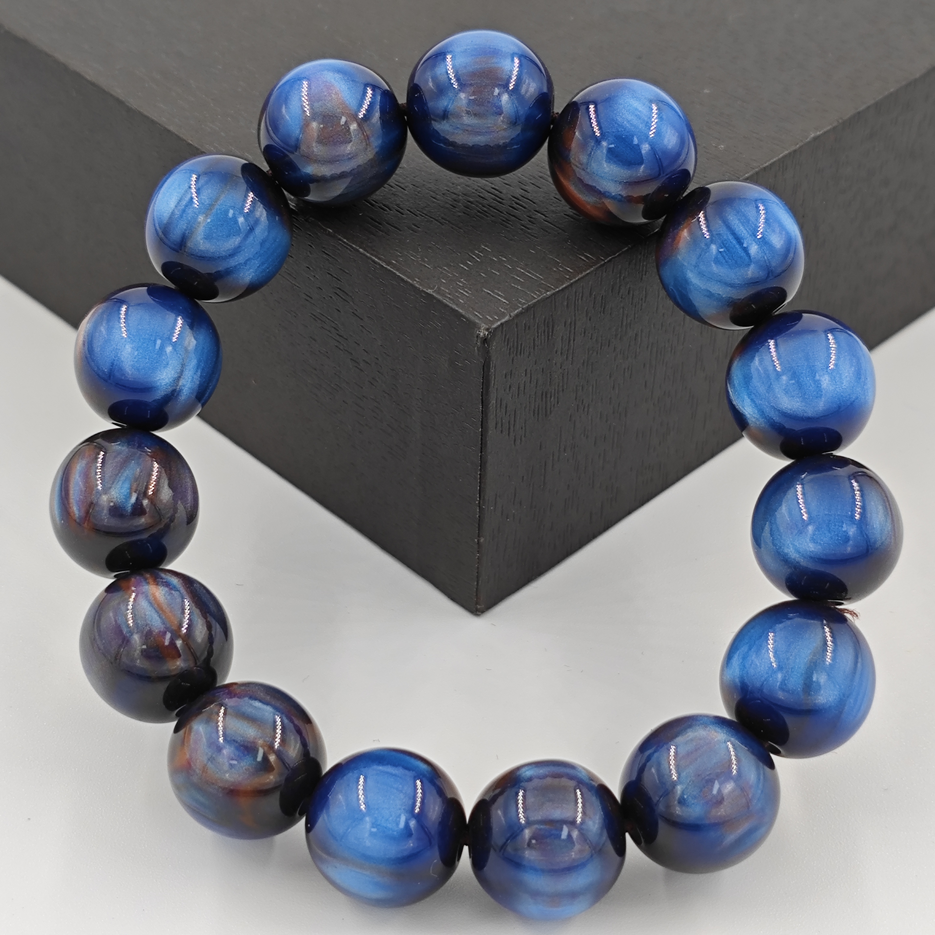 G215精致气质百搭精美深空蓝树脂手链手串