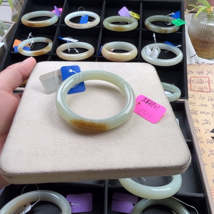 未镶嵌手镯和田玉玲珑美镯53.8