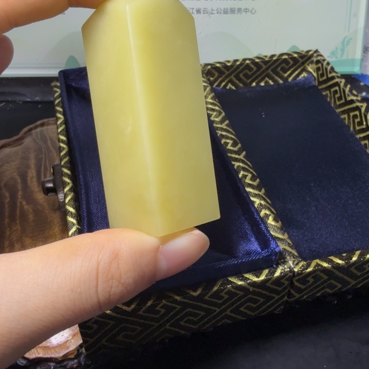 青田石用****43.3青田石雕大批量