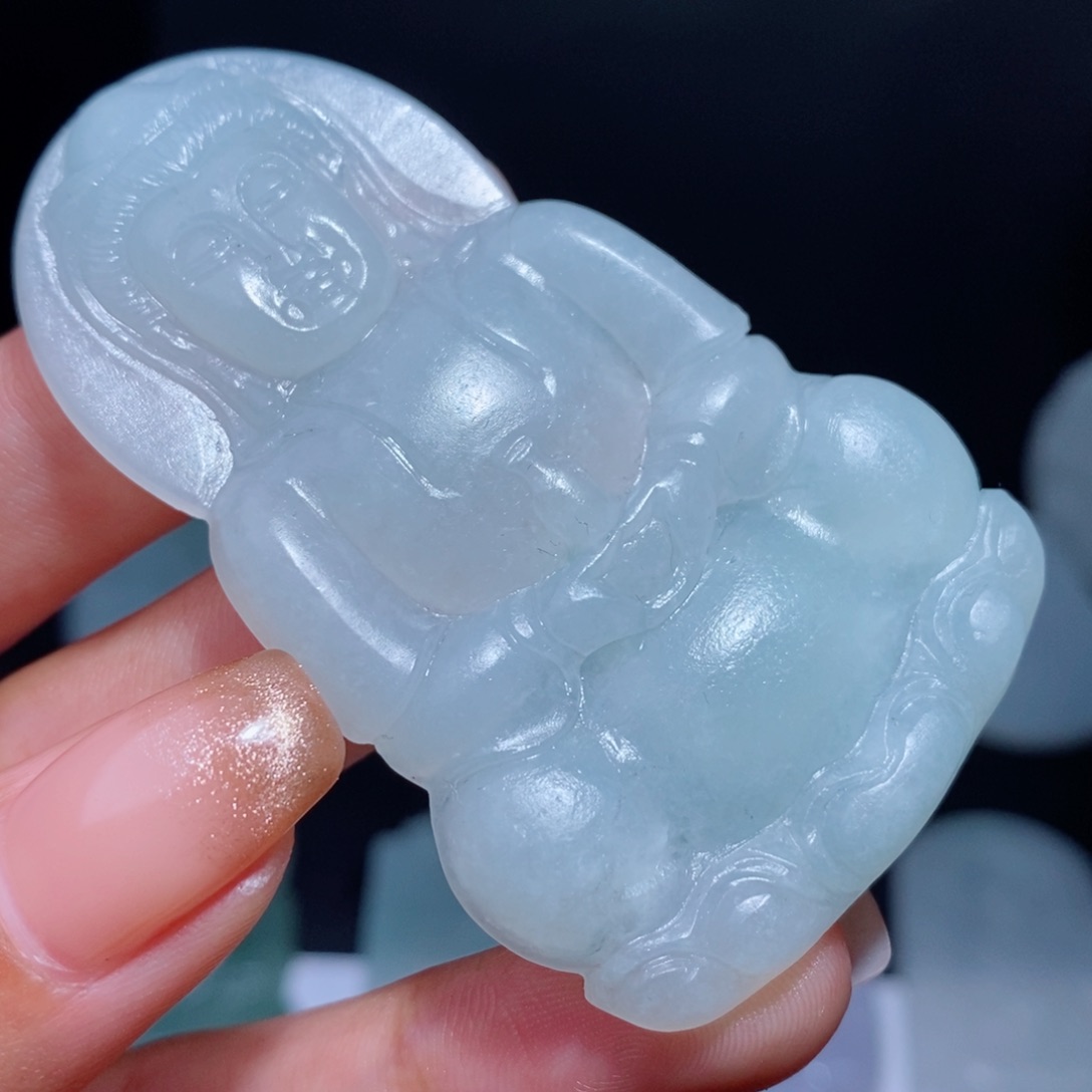 定制翡翠吊坠未镶嵌