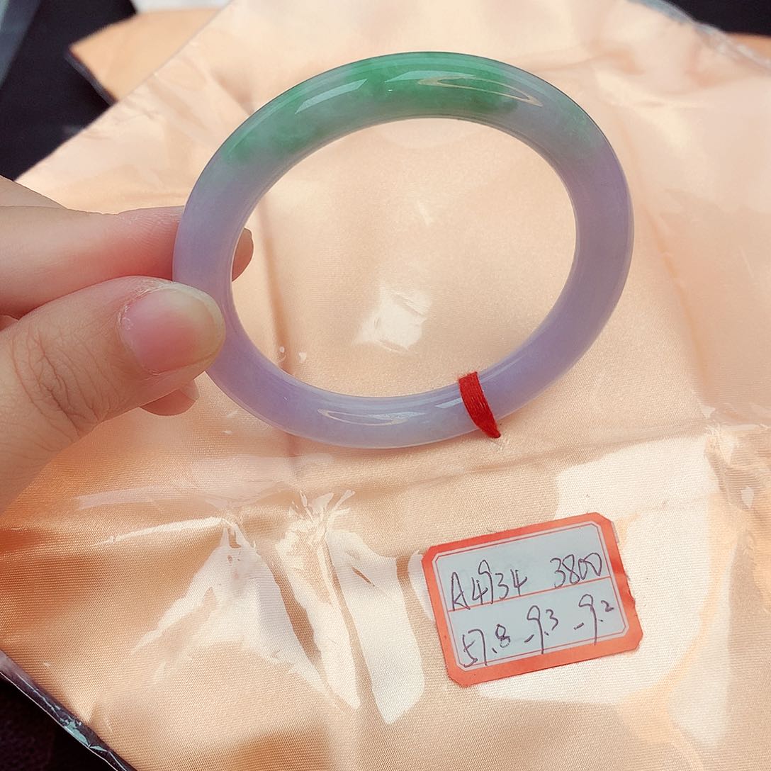 翡翠未镶嵌手镯缅甸翡翠