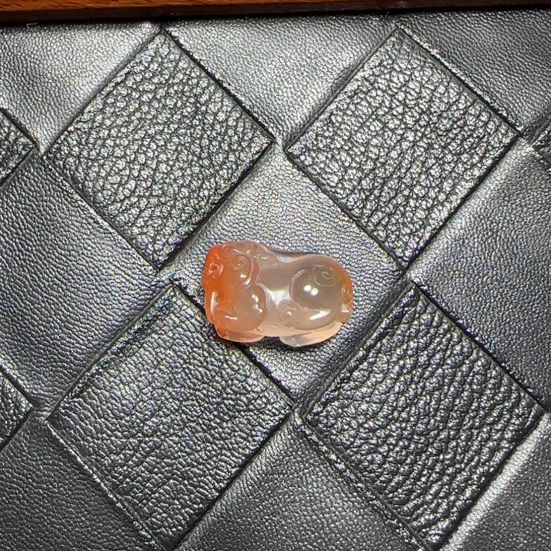 南红玛瑙未镶嵌‘鸿运当头’貔貅吊坠