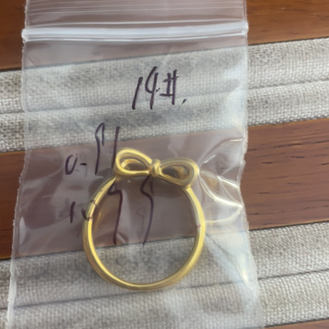 克重0.91 14号 蝴蝶结戒指 足金999