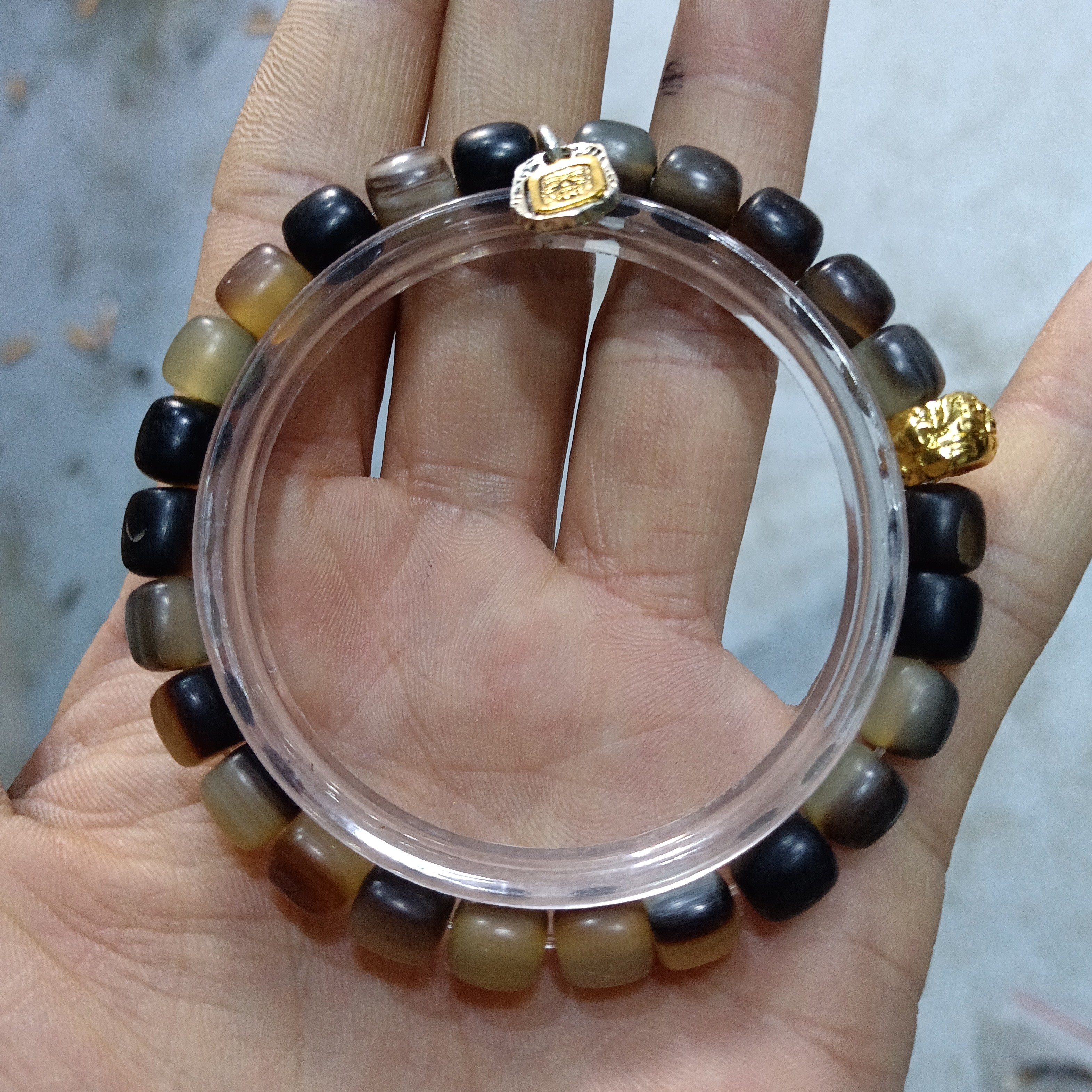 M75 精品牛骨（牛角）0.8cm单圈手串