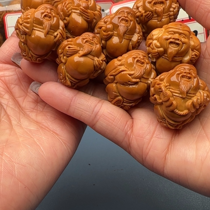 橄榄核手串使**零橄榄核