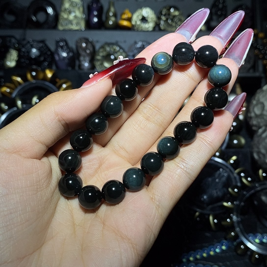 佚***名黑曜岩未镶嵌颈饰