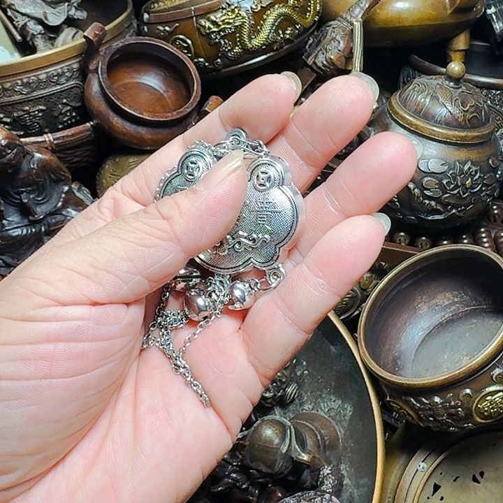 铜器摆件收收藏藏