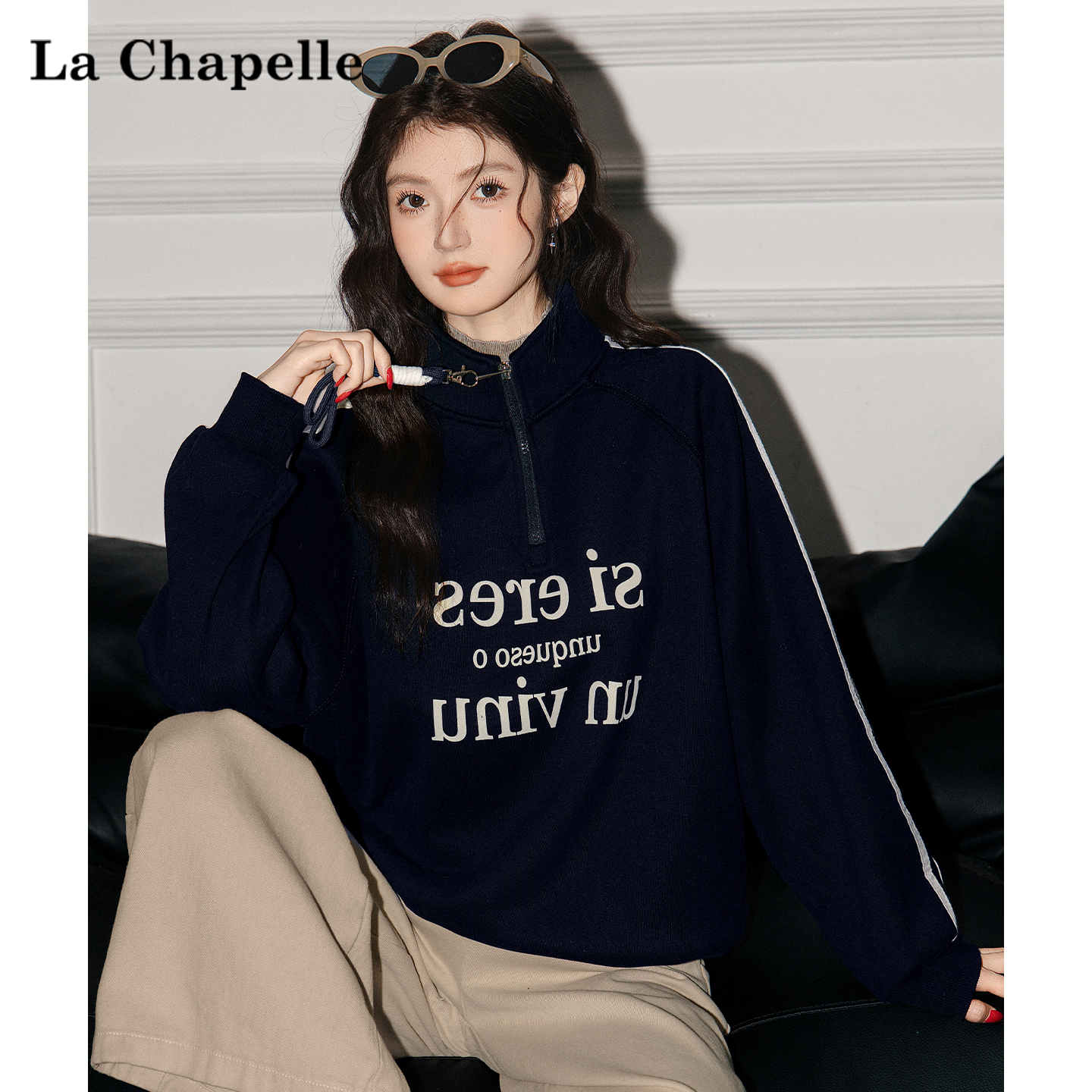 拉夏贝尔加绒半拉链条纹卫衣外套女2025冬季新款宽松印花立领上衣