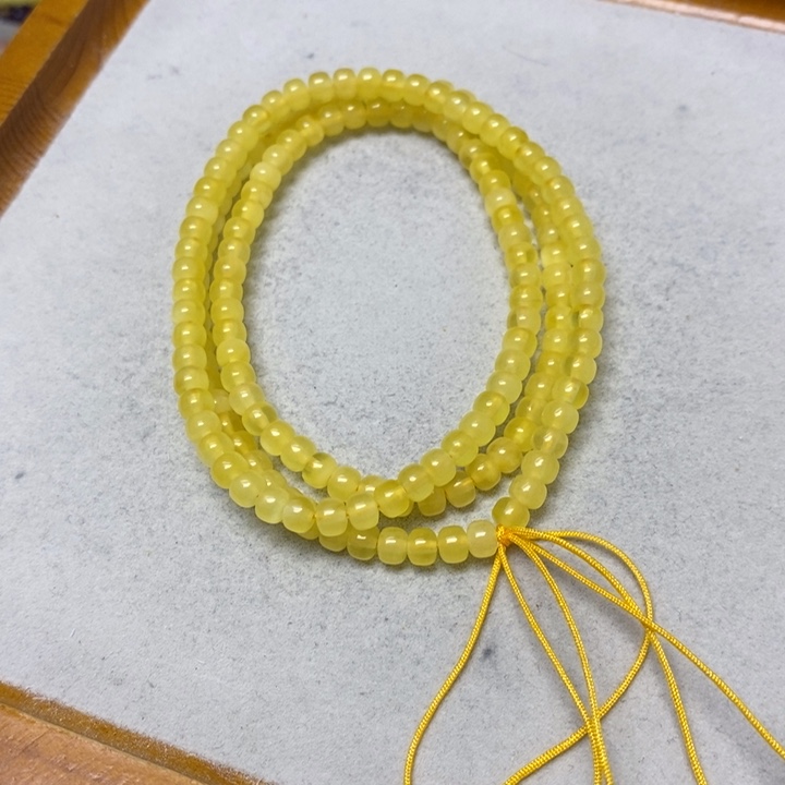 未镶嵌蜜蜡裸石多样性发货