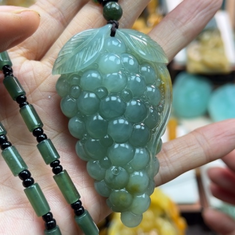 岫玉挂件未镶嵌挂件