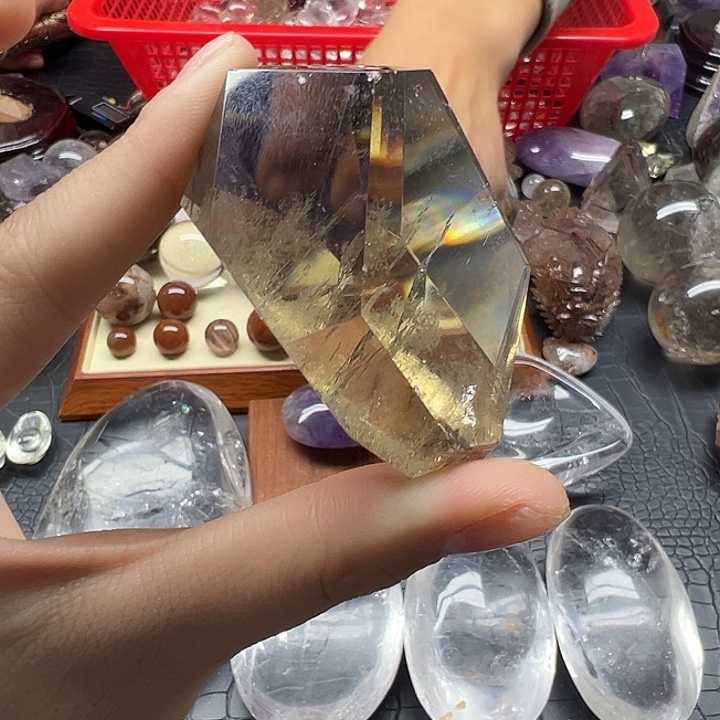 珠宝半成品水晶未镶嵌104水晶