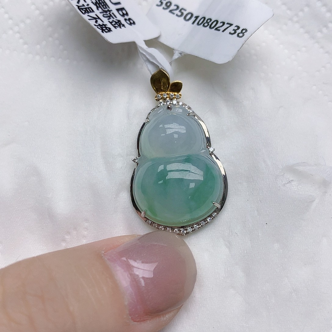 【闪购商品】翡翠颈饰18K金镶嵌11111111