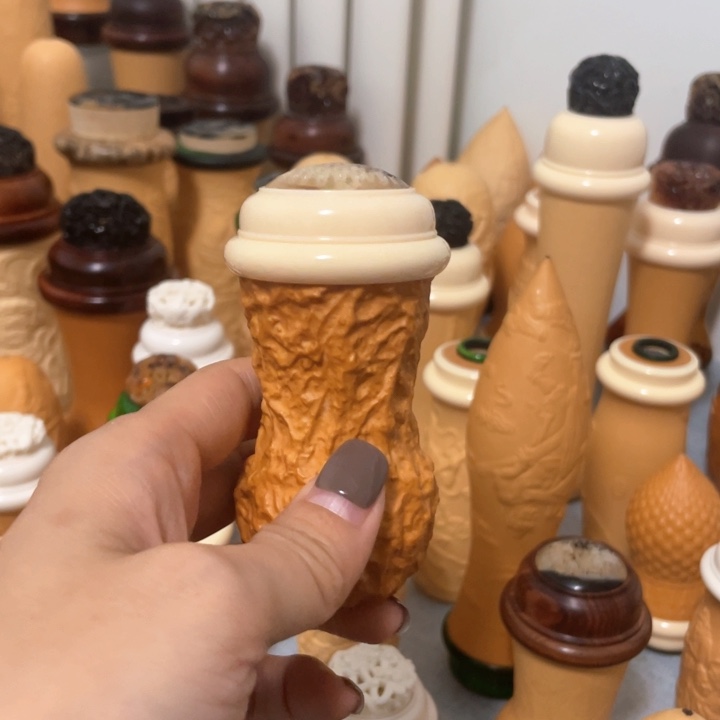 桔***。哈哈哈哈哈哈哈食勾73