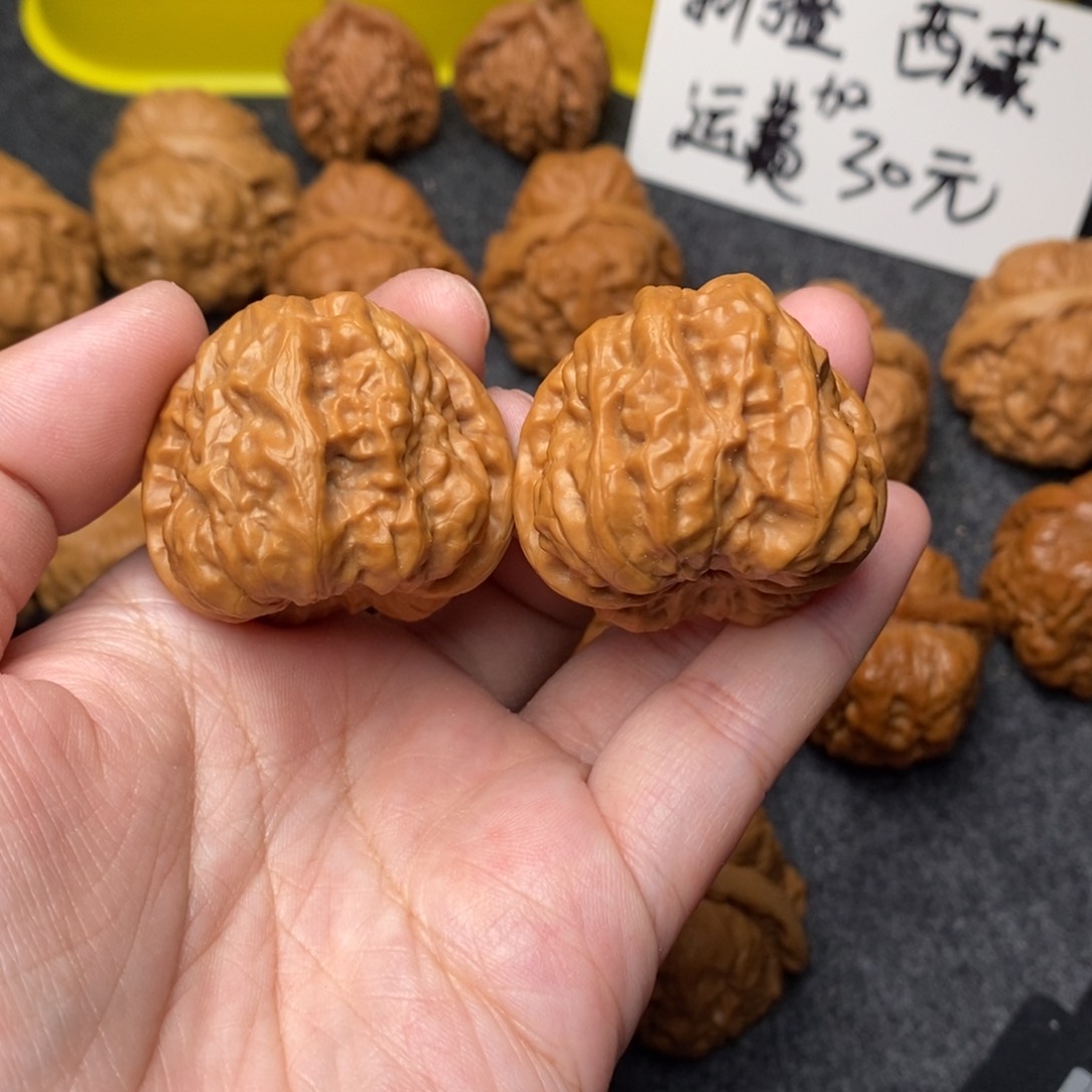 文玩核桃把件春****己蛤蟆36