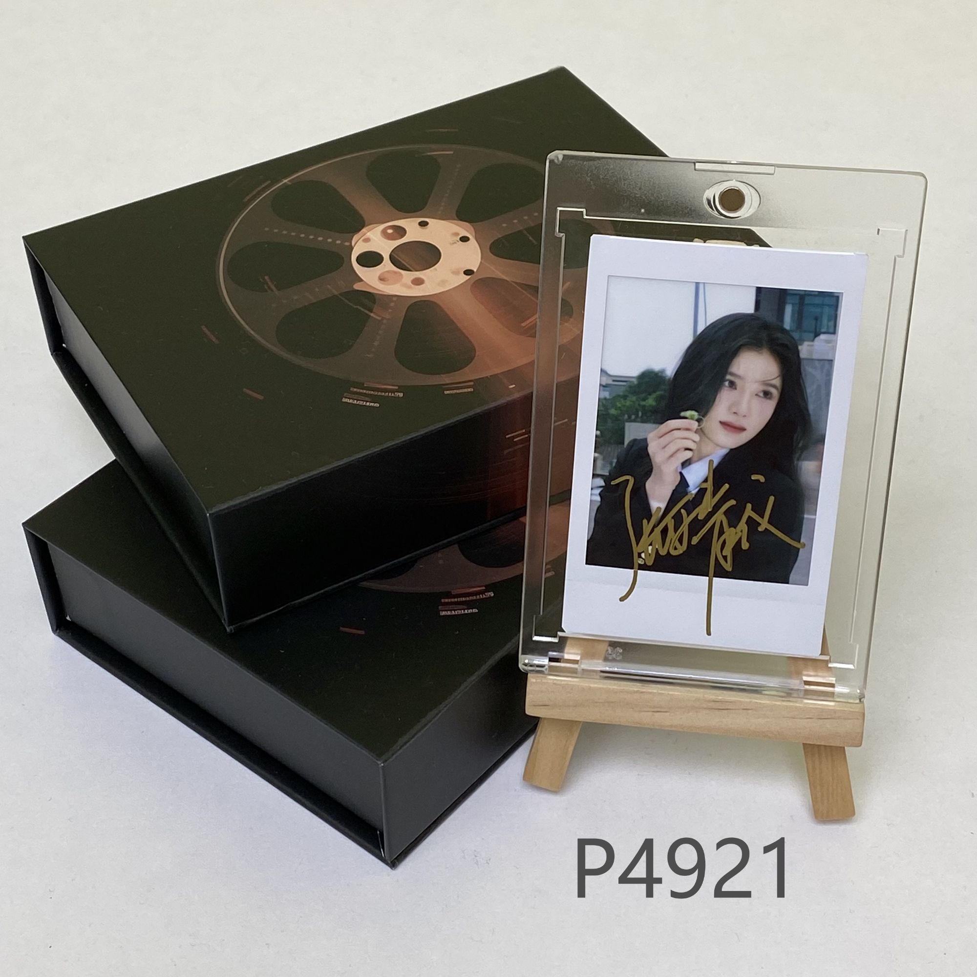 P4921 张婧仪 正品拍立得照片 白边边框