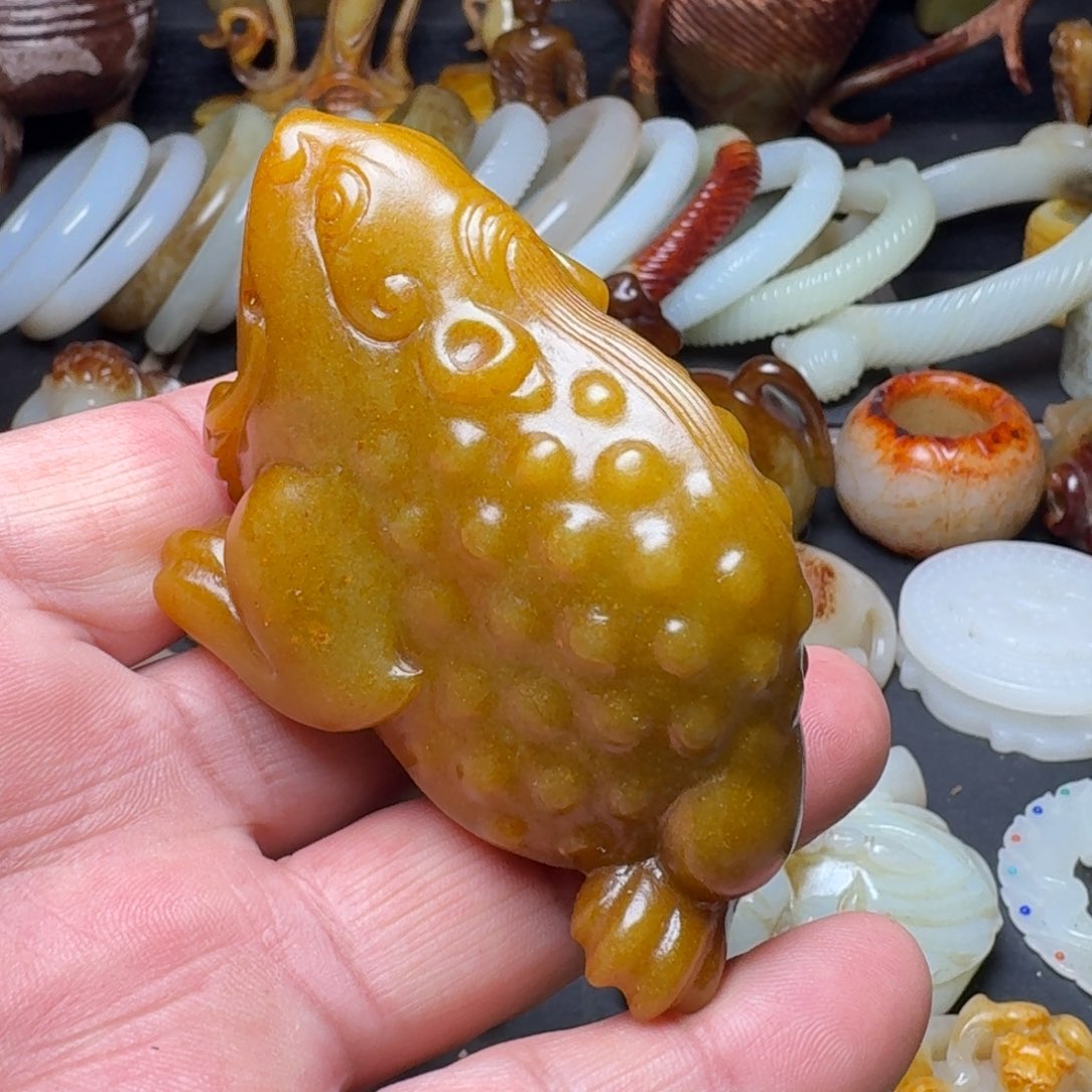 和田玉挂件未镶嵌