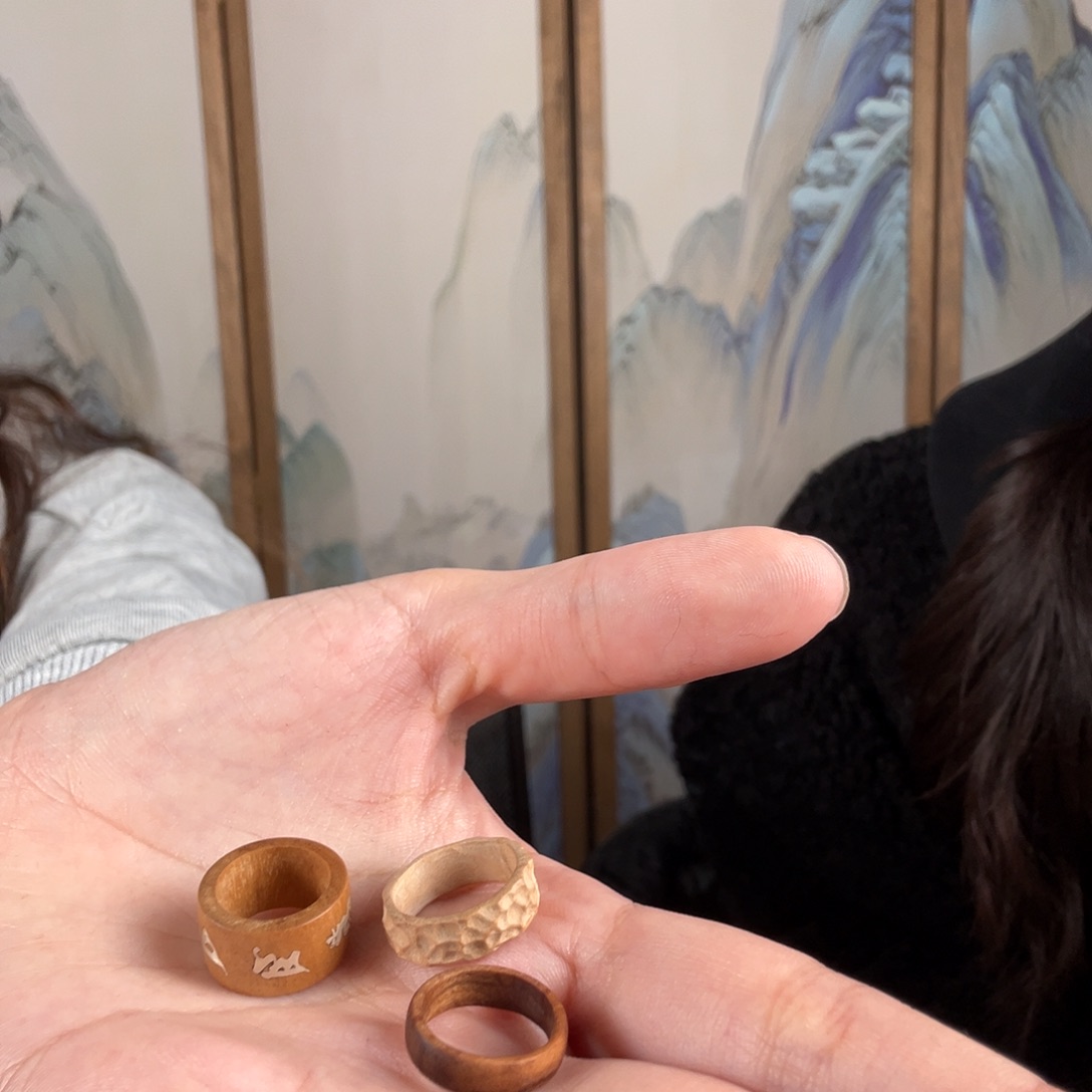****Y木质类印度老山檀香跑环指环