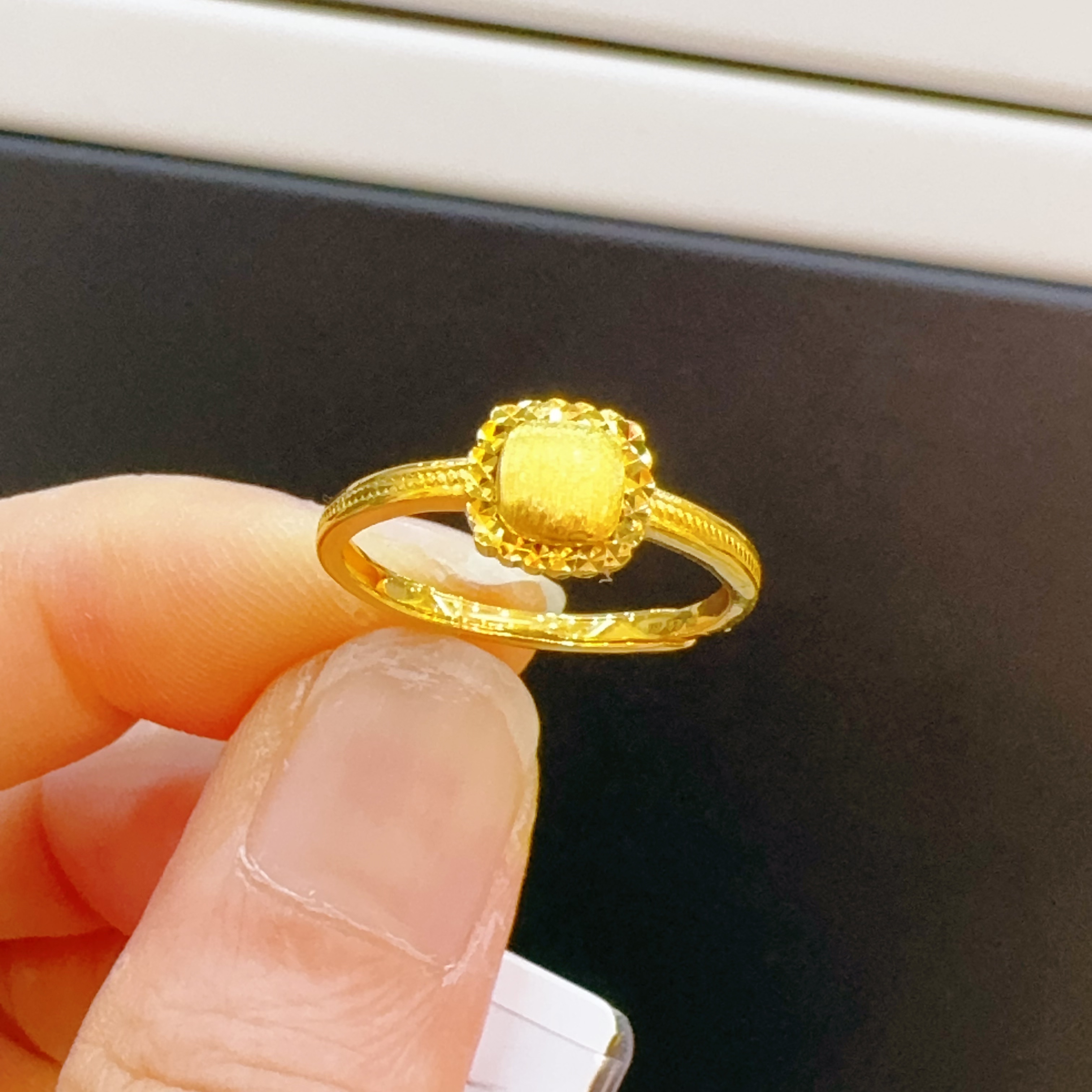 足金999  实心方糖戒指2.65克