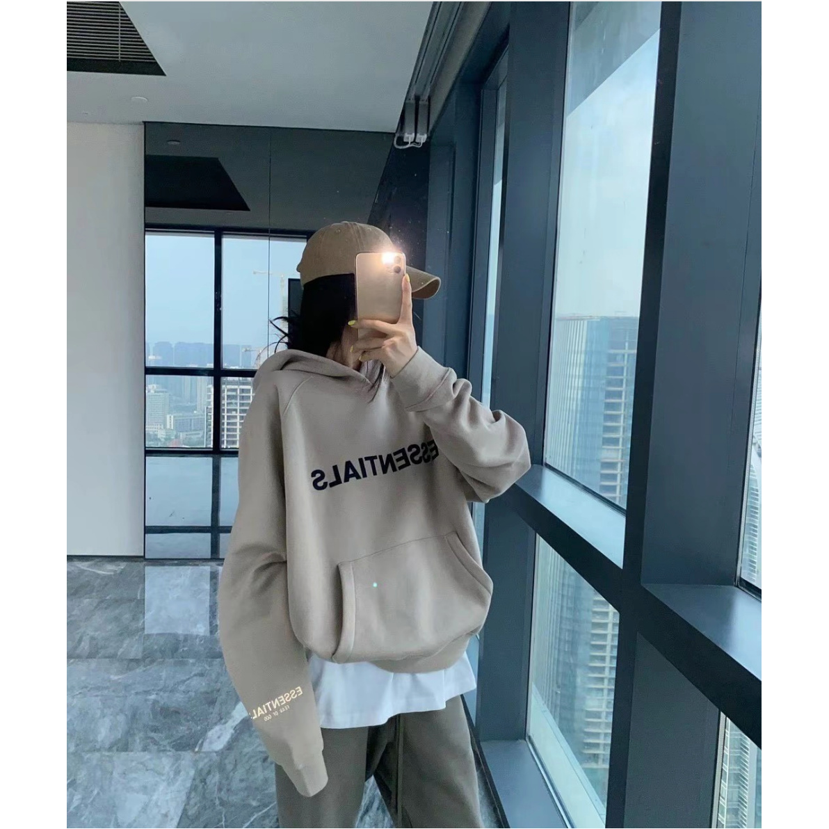 FOG ESS SS20 Graphic Black 字母Logo加绒连帽口袋美式重磅卫衣