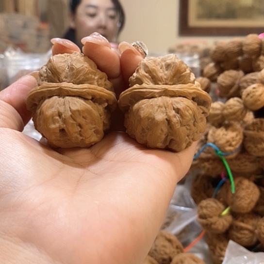 文玩核桃吊坠鸭*山蛤蟆头有修
