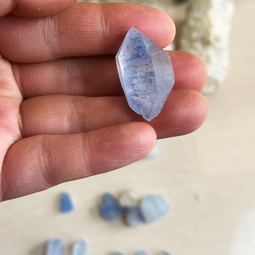 麦***果水晶珠宝半成品未镶嵌