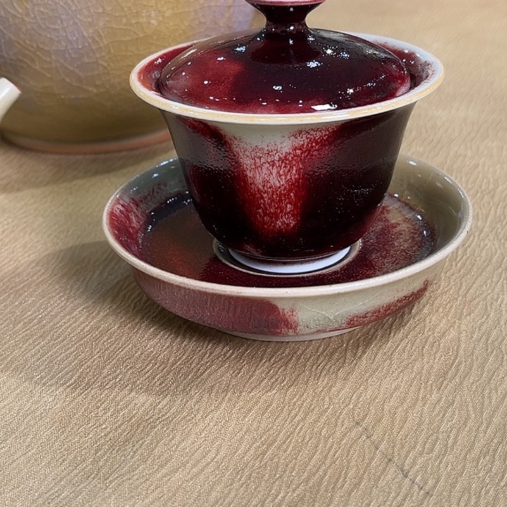 开*了钧瓷的制作工艺和工艺都是非常讲究