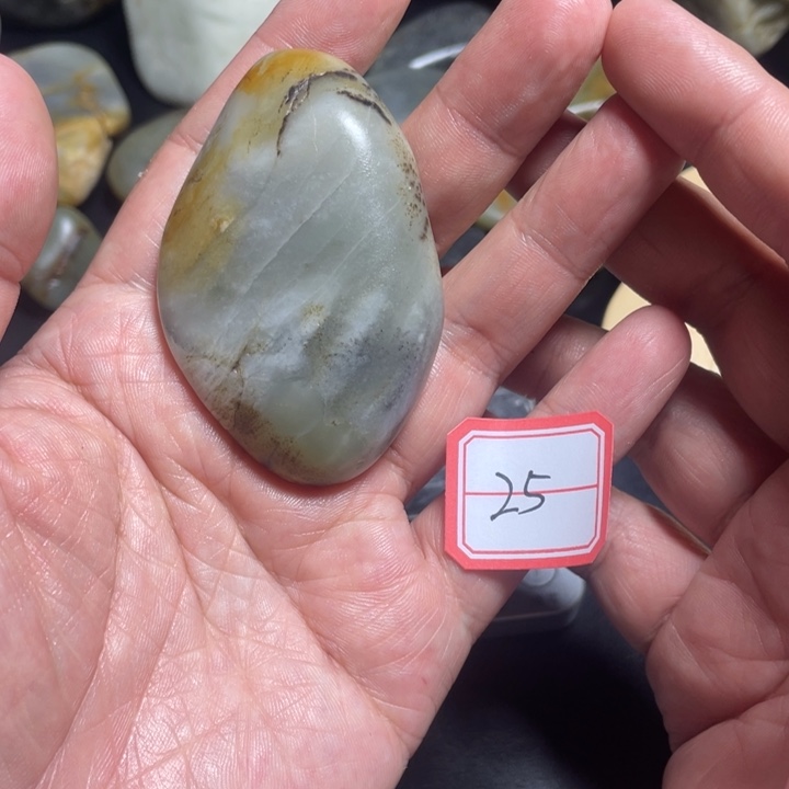 和田玉未镶嵌颈饰25