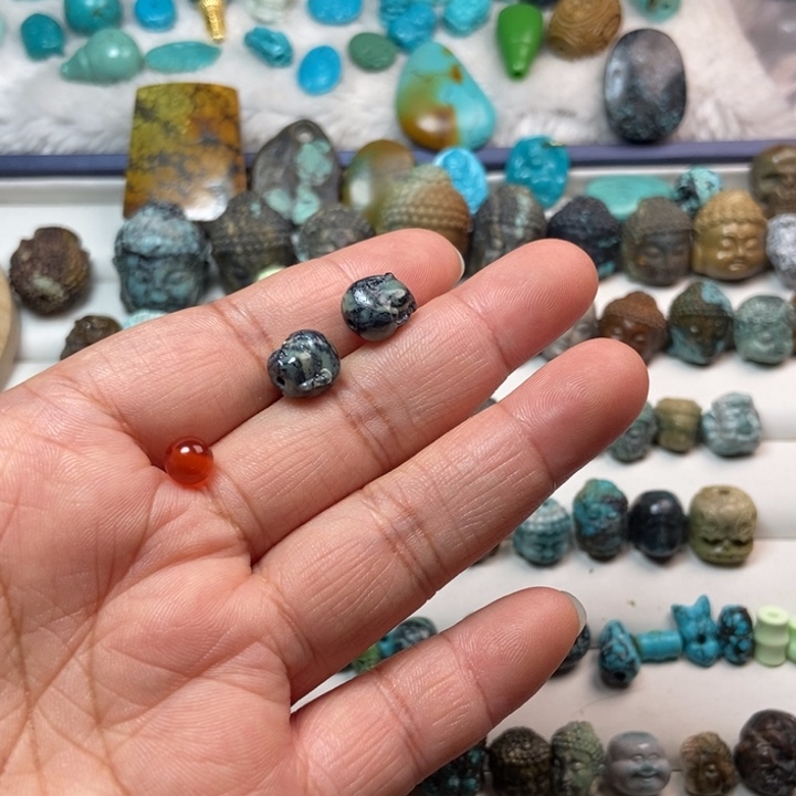 南红玛瑙未镶嵌颈饰