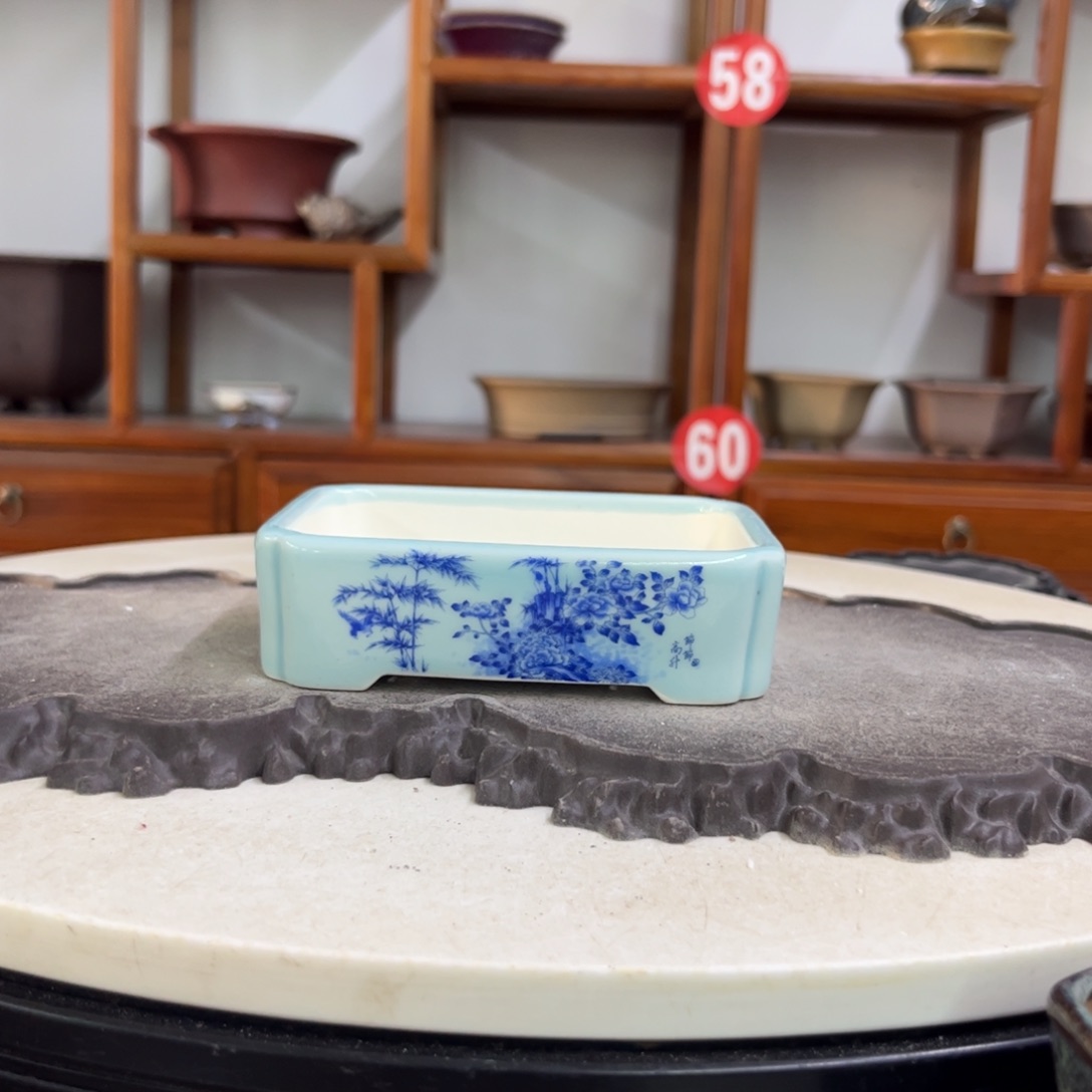 紫砂花盆瑕疵3-12-10。。。。