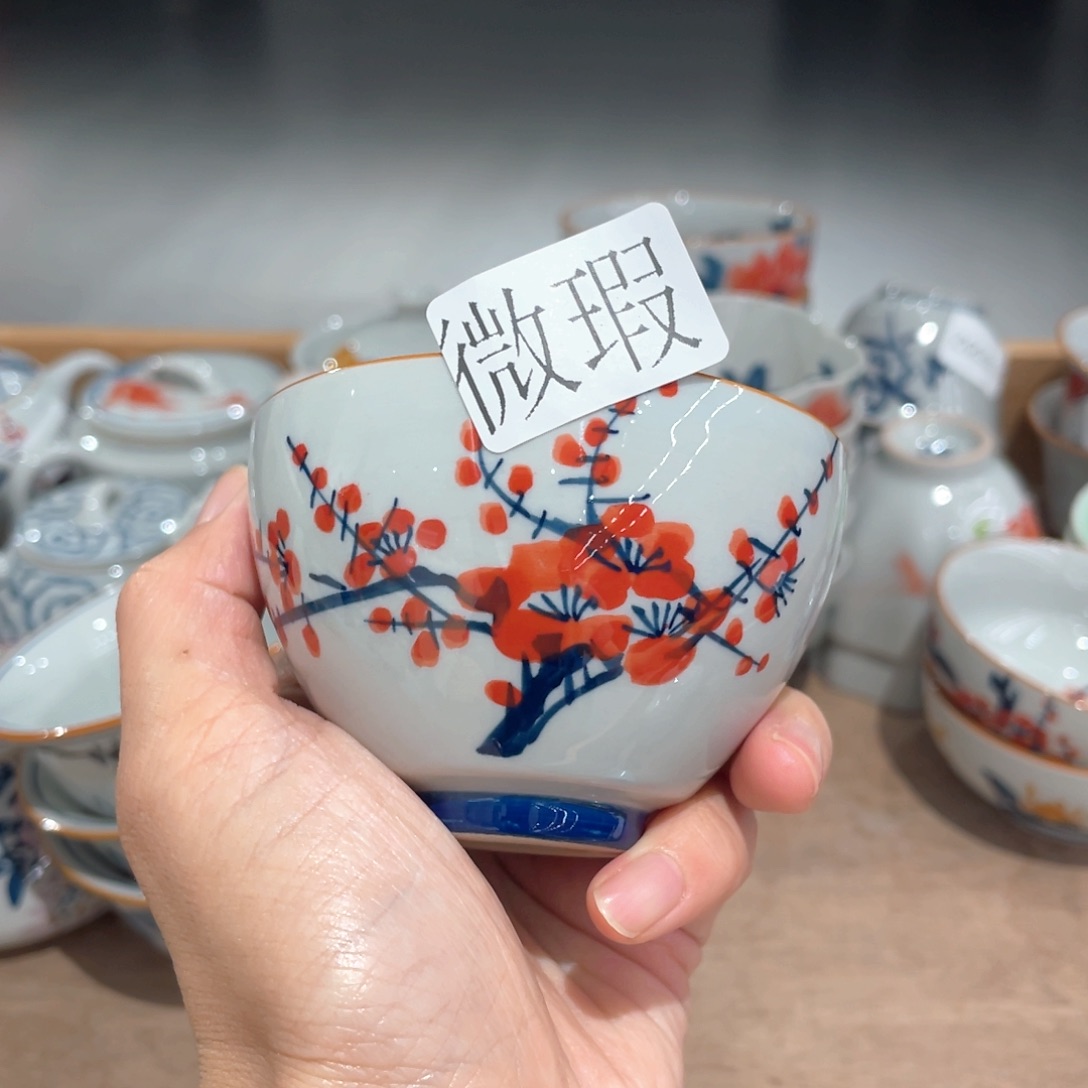 釉下手绘茶具微瑕