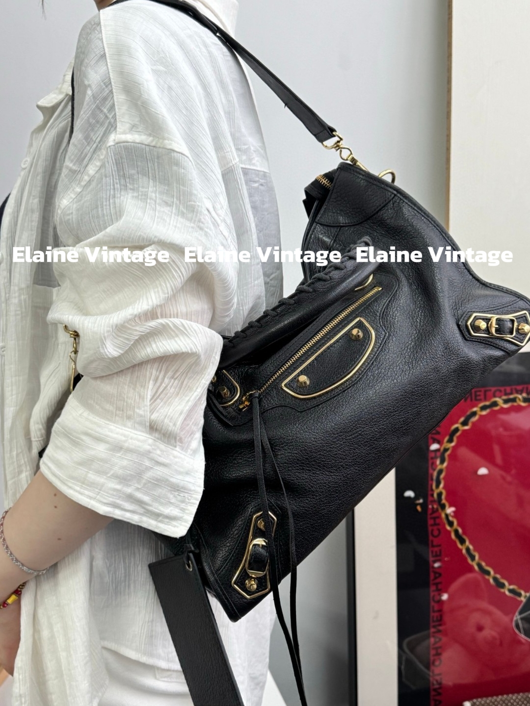 95新 Balenciaga/巴黎世家 黑色荔枝纹中号机车包37cm/Y250
