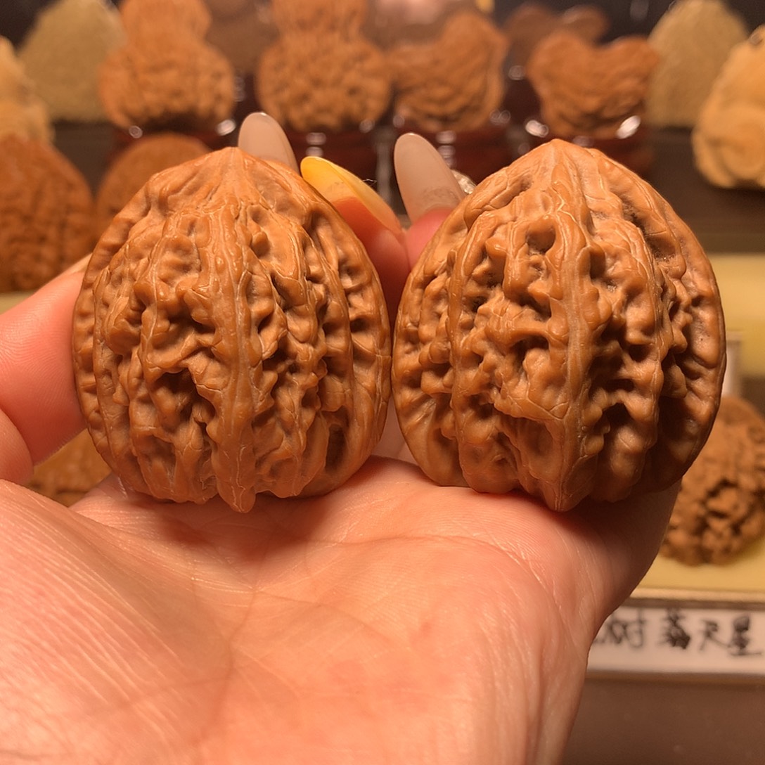 吊坠文玩核桃三角原装红锦鲤43边44肚精品