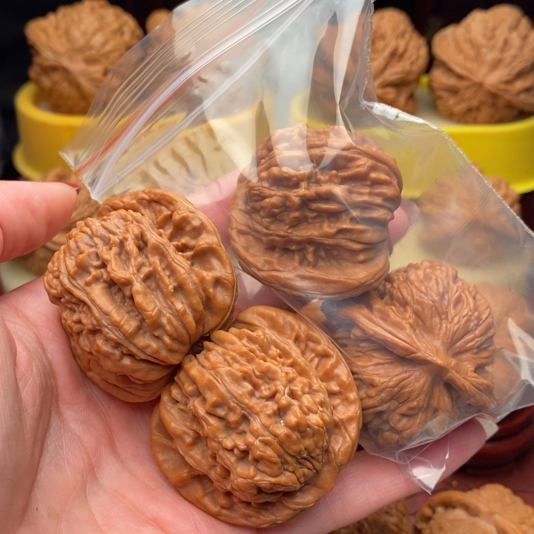 文玩核桃把件汉高楼42