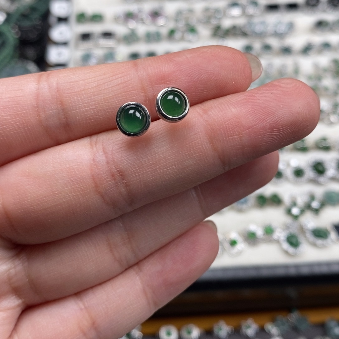 未镶嵌挂件翡翠翡翠