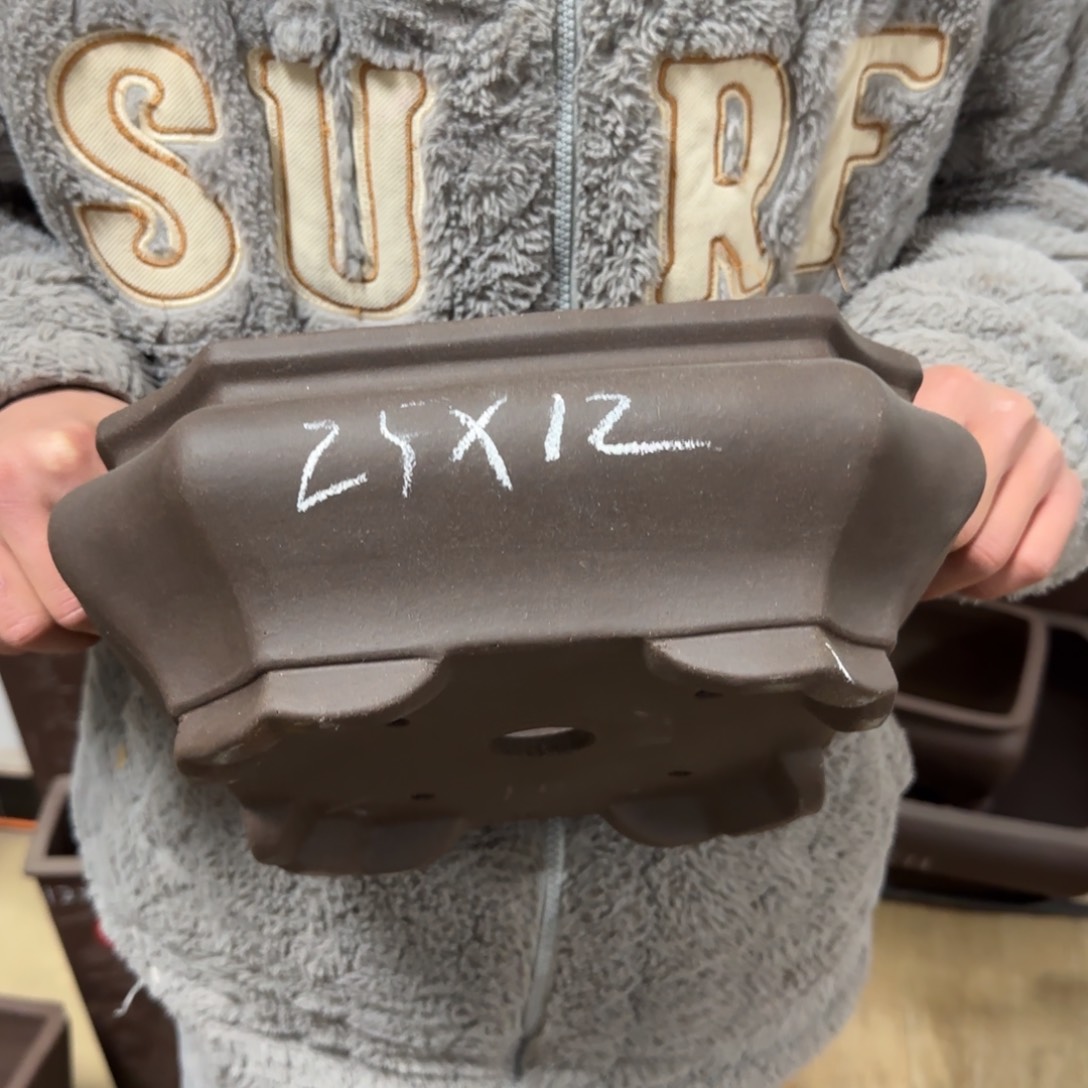 紫砂花盆呜呜呜呜