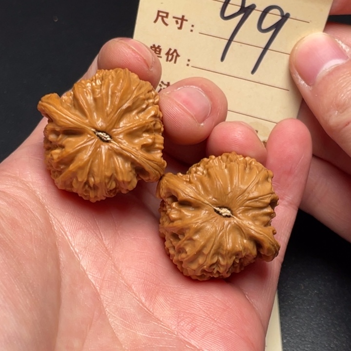 把件文玩核桃白狮子36尺以打底99