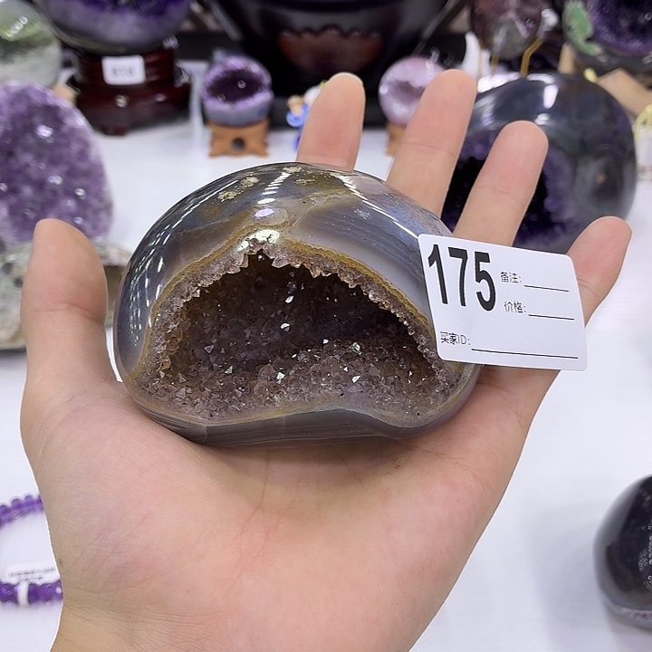 水晶未镶嵌大型摆件（非配饰）