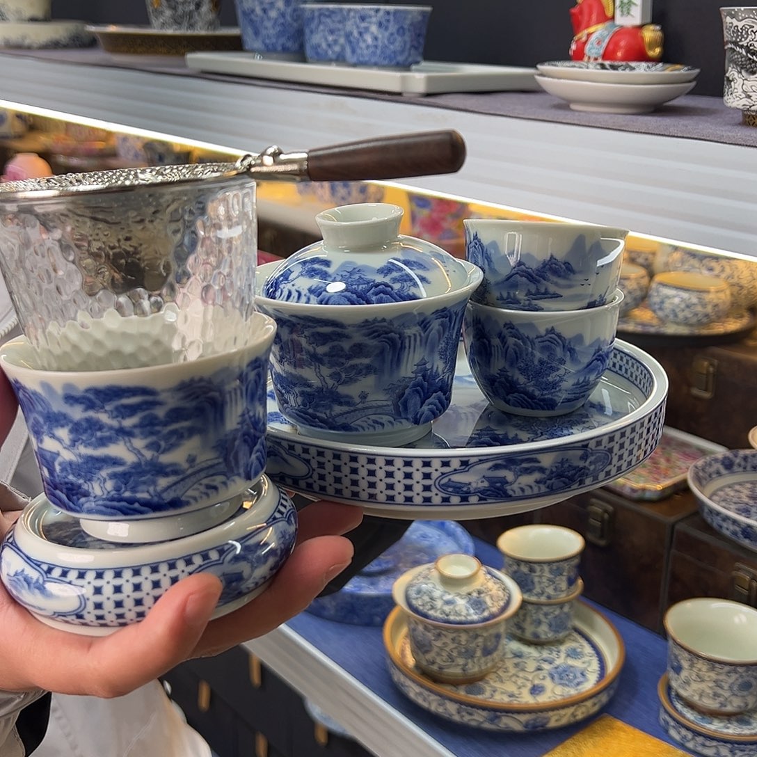 我们的目标是成为一个优秀的人