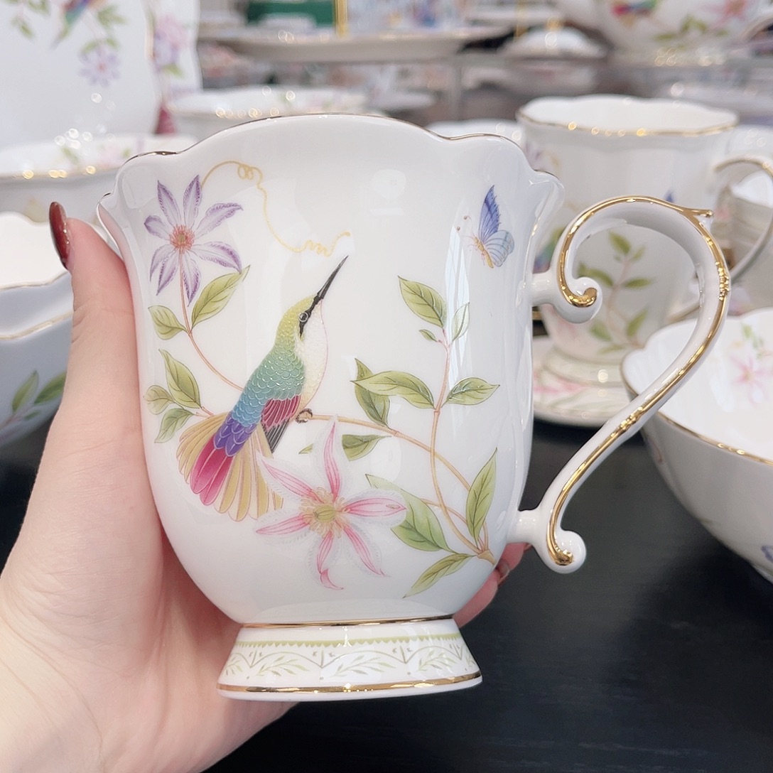 骨瓷///////：：：：：：：：：：