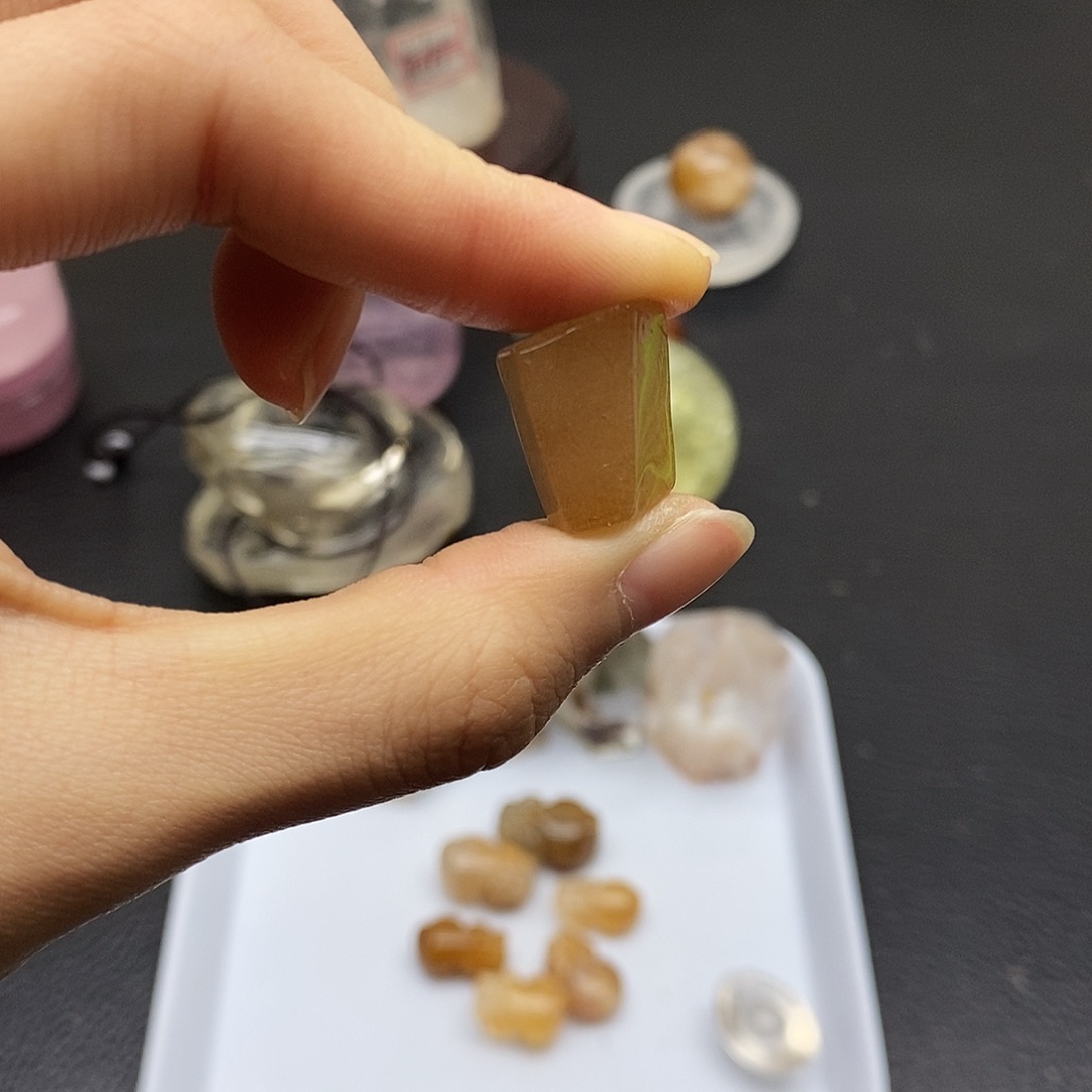 未镶嵌珠宝半成品水晶284水晶石