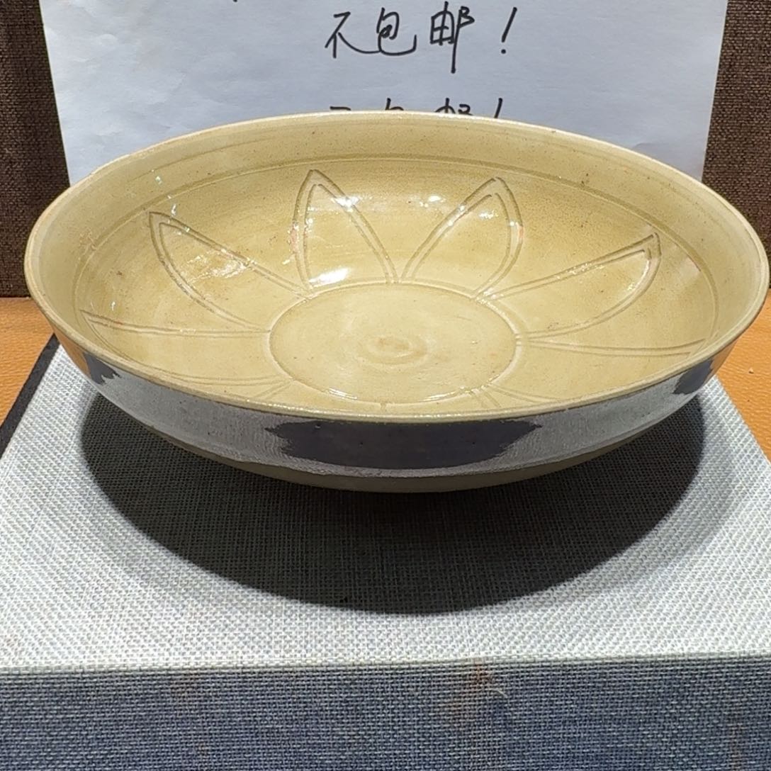 其他陶漂亮的小瓷瓶子