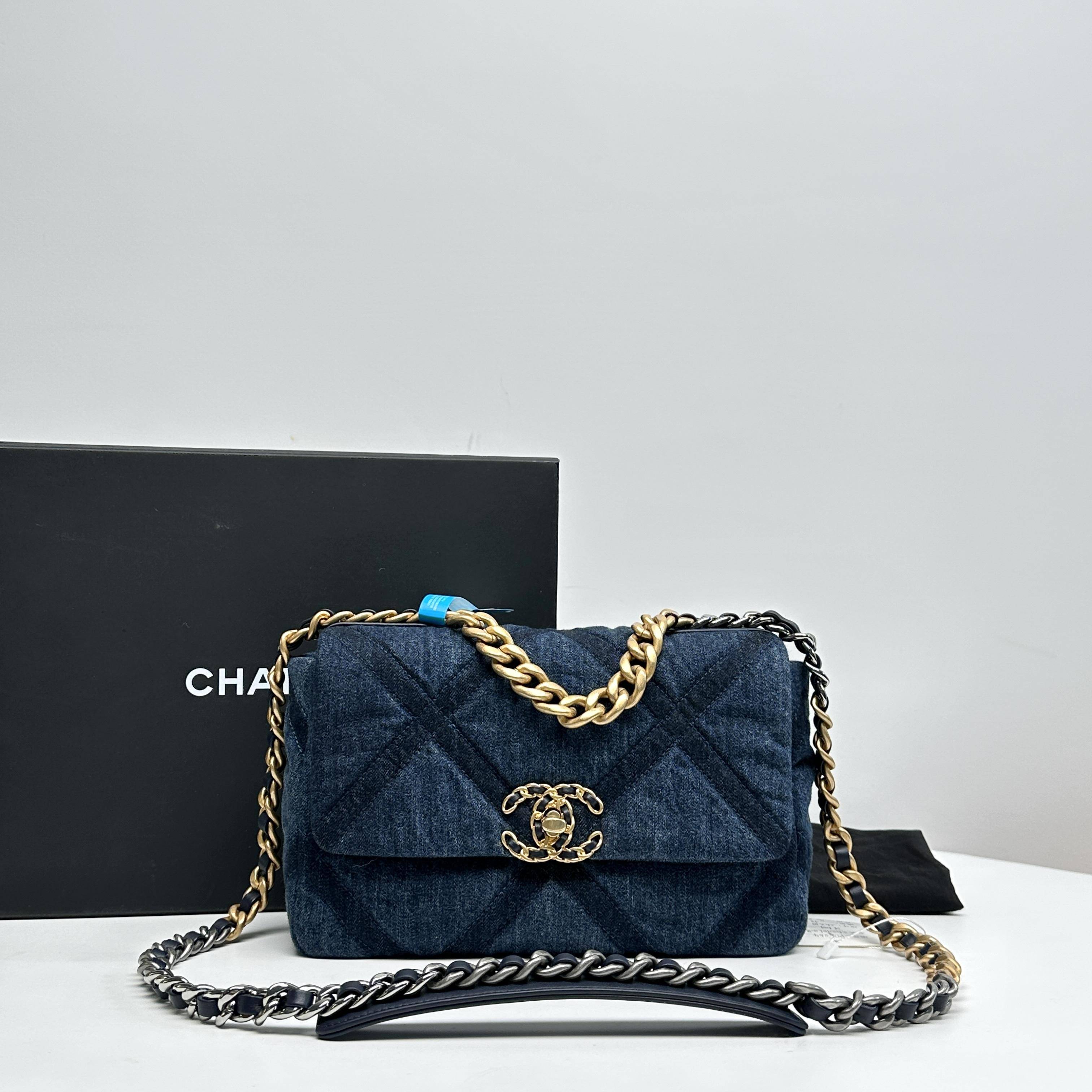 胖虎熙少/香奈儿/95新/公价0/箱包/两用包/312501220059