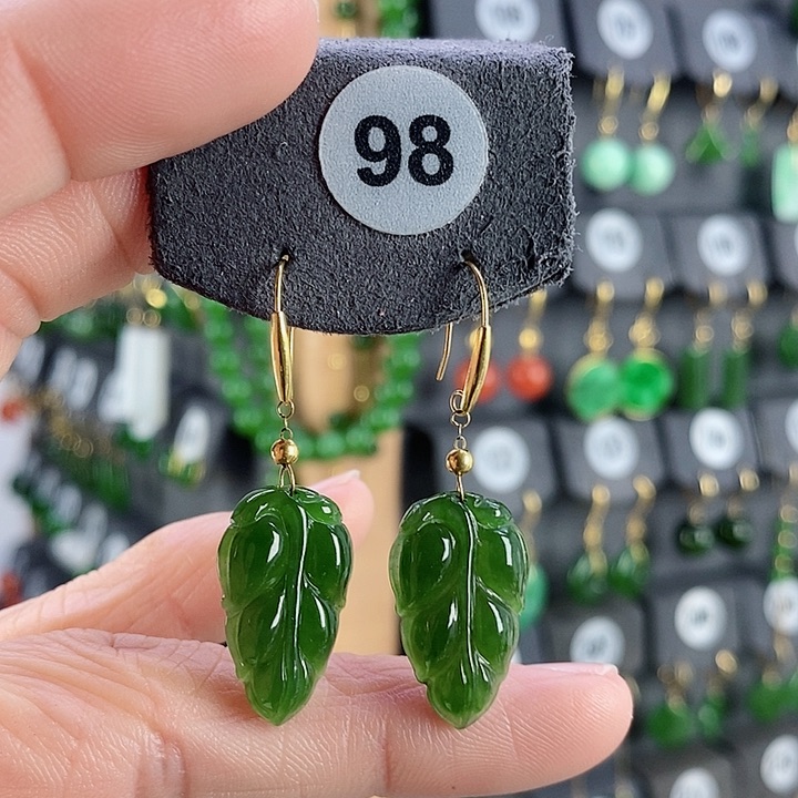 和田玉耳饰18K金镶嵌