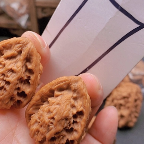 吊坠桃核29红狮子佛度