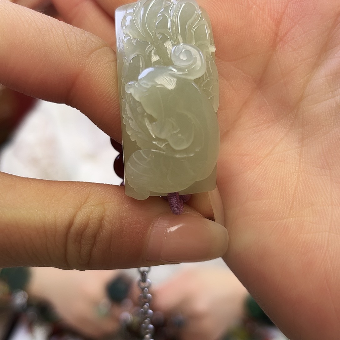 和田玉手链未镶嵌凤凰