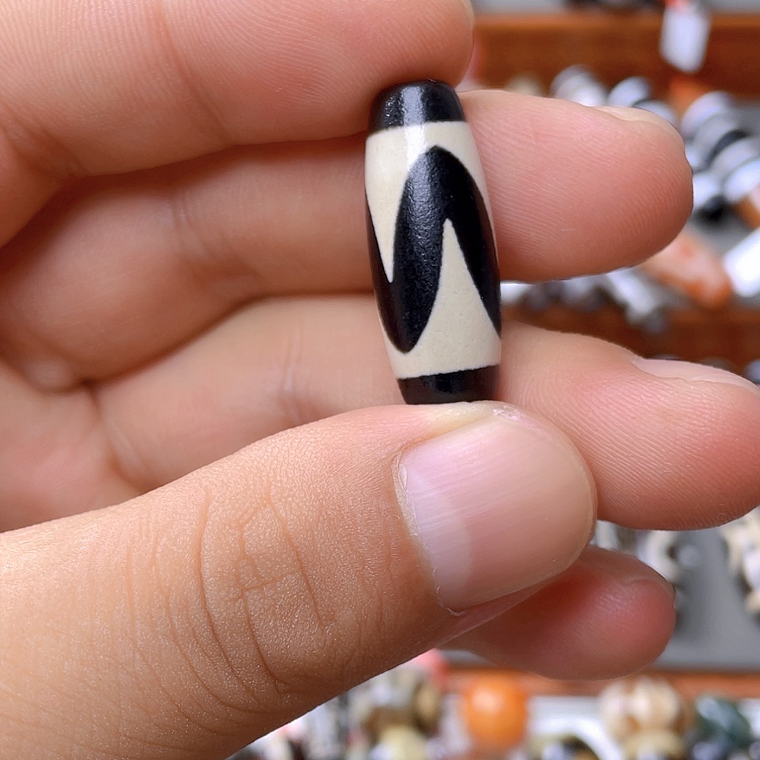 未镶嵌颈饰玛瑙/玉髓