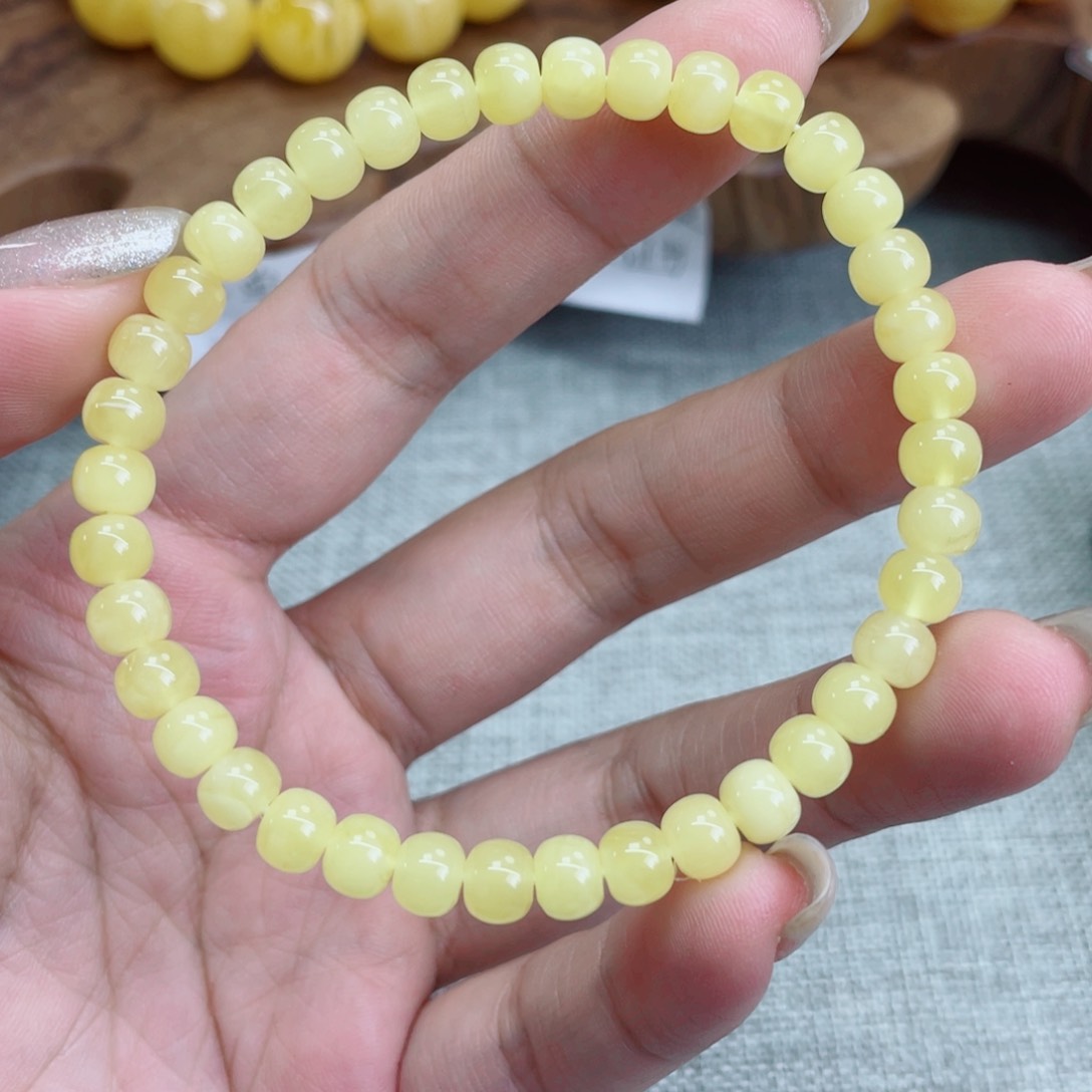 未镶嵌蜜蜡裸石蜜蜡50