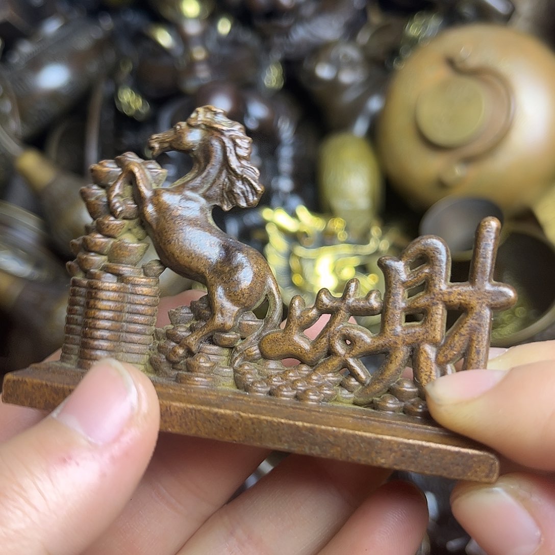 精美铜器，做工精致