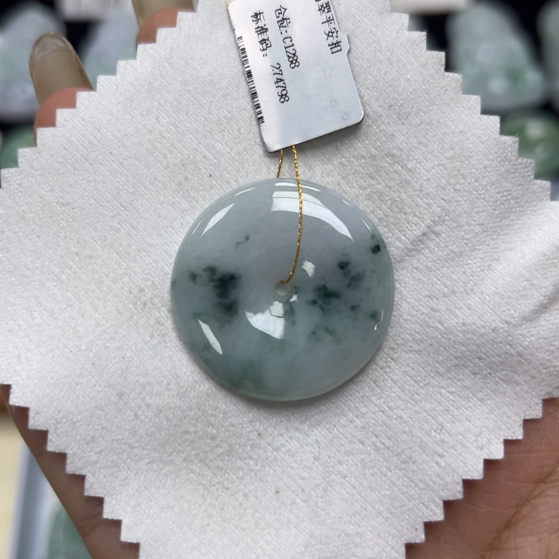 吊坠(不含链)未镶嵌翡翠平安扣